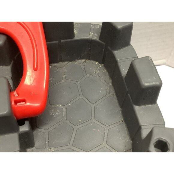 Fisher Price Little People Play N Go Castle Knight Catapult Sword Axe 2009 - Picture 3 of 16